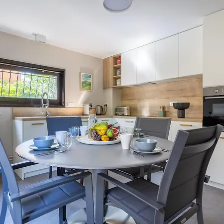 Maison Chic, Calme Avec Jardin Et Vue Sur Clermont *