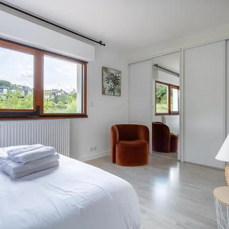 Willa Maison Chic, Calme Avec Jardin Et Vue Sur Clermont *
