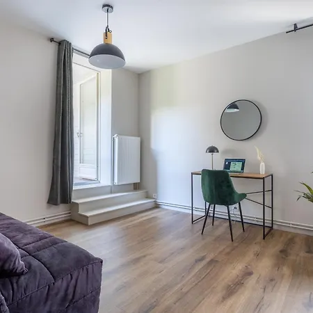 Maison Chic, Calme Avec Jardin Et Vue Sur Clermont Ceyrat