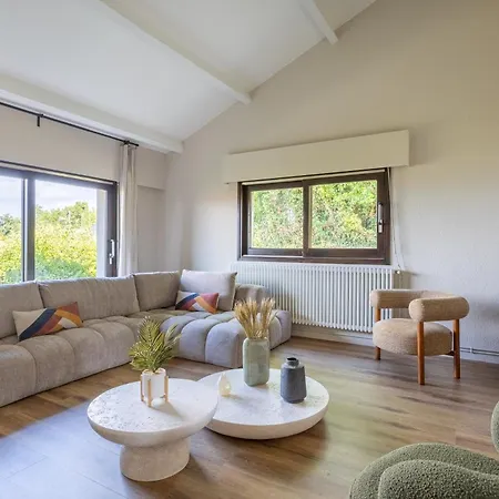 Maison Chic, Calme Avec Jardin Et Vue Sur Clermont Ceyrat